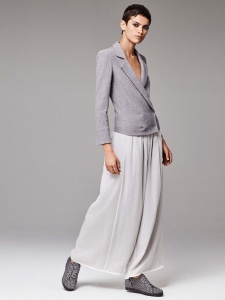 kruiznaya_kollekciya_giorgio_armani_resort_2017_51946XyQ.jpg