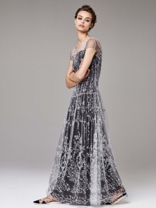 kruiznaya_kollekciya_giorgio_armani_resort_2017_51963o1Y.jpg