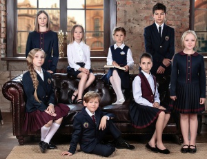 1463212635_school_uniform_7.jpg