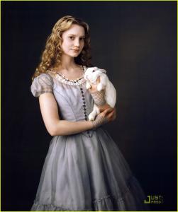 alice_in_wonderland_teaser_trailer_02.jpg