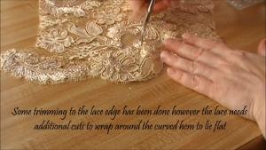 haute_couture_lacemaking.mp4_snapshot_02.59__2013.10.10_19.21.21_.jpg
