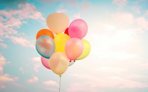 Sky_Toy_balloon_552750_2880x1800.jpg