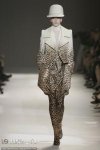givenchy_caw07_025.jpg