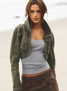 Victoria_s_Secret_4_In_1_Cargo_Jacket3.jpg