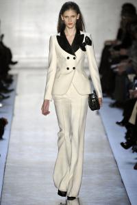 Simple_Business_Pant_Suits_For_Women_23.jpg
