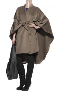 Halston_cape_3.jpg