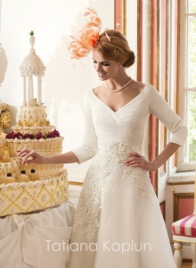 dress_page_36_Andrea.jpg