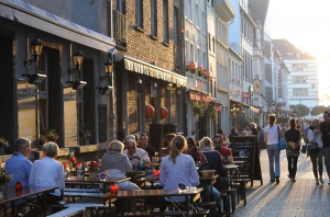 bar_street_dusseldorf.jpg