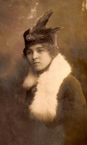 1920b.jpg