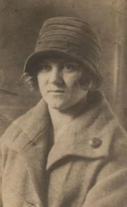 1923b.jpg