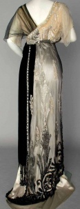 9045c2ee1536722ff2368b38625e41c1__evening_gowns_vintage_fashion.jpg