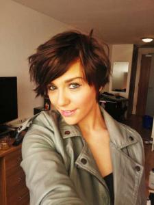 Cute_wavy_short_hairstyles.jpg