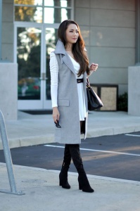 Gray_sleeveless_coat_and_white_dress.jpg