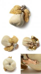 wm6239_M_Buccellati_Ivory_Pear_Dress_clip_brooch.jpg