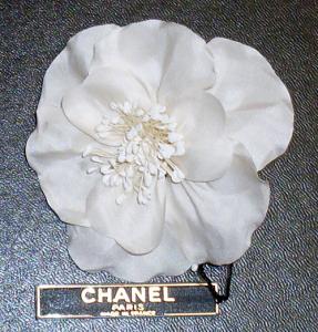 chanelpinwhite.jpg