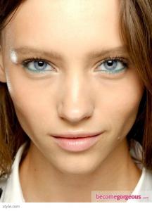 eye_makeup_trends_spring_2013_stella_mccartney_becomegorgeous.jpg