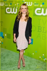 sarah_michelle_gellar_cw_upfronts_03.jpg