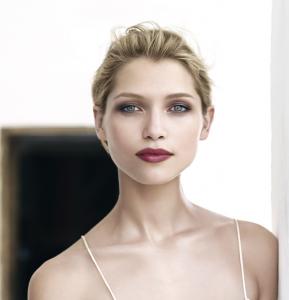 Clarins_Rouge_Eclat_Makeup_Collection_for_Spring_2013_promo.jpg