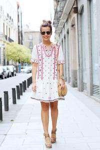 casual_white_peasant_embroidered_dress_outfit.jpg