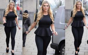 frankie_essex_in_the_peplum_top_clhkr.jpg