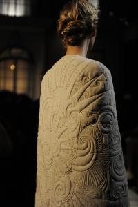 LDSC_9266_SCHIAPARELLI_COUTURE_AH1516_ELISE_TOIDE_681x1024.jpg