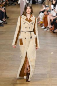 hbz_fw2015_key_pieces_shearling_02_chloe_rf15_3505.jpg