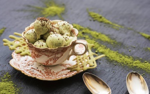 Sweets_Ice_cream_Balls_Cup_522940_1440x900.jpg